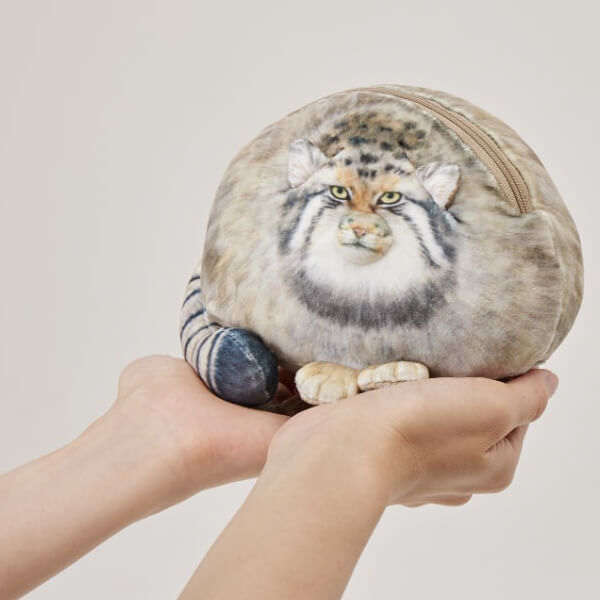 水を吐くフグのぬいぐるみティッシュケース